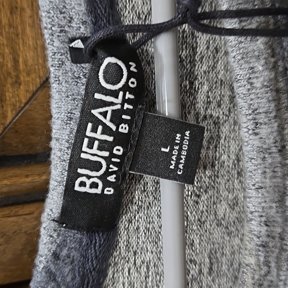 Buffalo Sweater - Picture 3 of 3